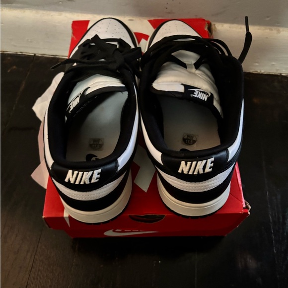 Nike Men's panda dunks - Picture 3 of 7